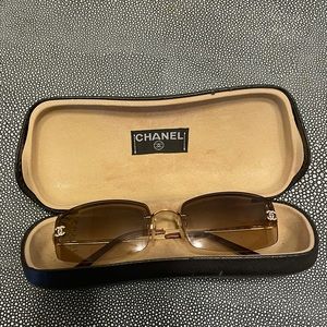 Authentic and Vintage CHANEL 4093-B 125/13 Sunglasses